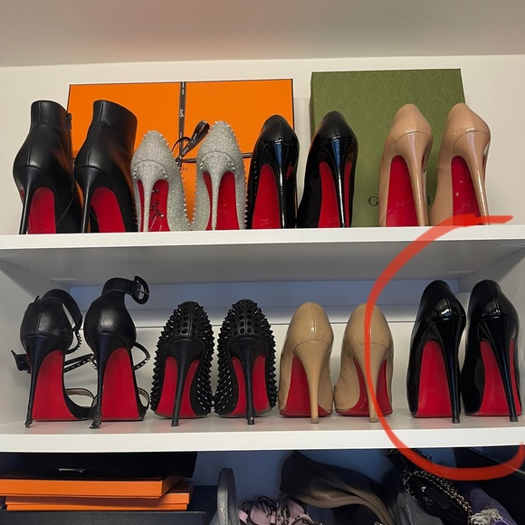 Christian Louboutin Privé Open Toe Pump - Picture 7 of 7